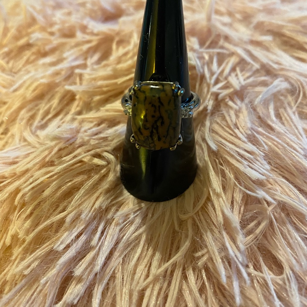 NWT Dino bone ring in SS